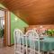 APARTMENT MAGDA with a parking space and sea view