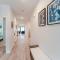 2 Resort style Pools ! Walk2Beach ! 4 Bedrooms ! Board Walk ! Grill !