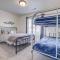 Modern Work/Relax - Private Hottub & Firepit