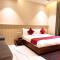 HOTEL TAJ CROWN PLAZA