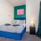 Newcastle's Most Central Apartment - Sleeps 10 - Newcastle upon Tyne