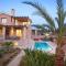 Villa Kartelia Sandy Beach Villas Foto: Villa Kartelia Sandy Beach Villas