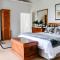 The Knoll Historic Guest Farm