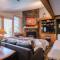 Iron Horse C5013 condo