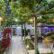 Kulla e Vjeter (Bar Restaurant, Guesthouse, Parking and Camping) - Koman