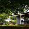 The Knoll Historic Guest Farm