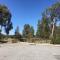 Almonta Escape - COFFIN BAY - Perfect for couples or families