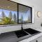 Beachside Views 2 Bedroom Apartment Mooloolaba