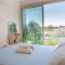 MagesticView seafront apartment