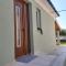 House Petar by sea