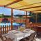 Filippos Green Villa