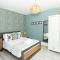 Sunbeam Cottage sleeps 10