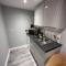 Luxury Detached Studio Apartment in Luton - 卢顿
