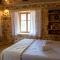 Agios Ioannis Stone Cottage with Private Heated Pool & Hydro-massage - Áyios Ioánnis
