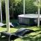 Design villa with panoramic pond view and jacuzzi - بيرول