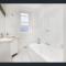 Stylish apartment in the heart of Potts Point
