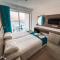 Sunny Blue Hotel