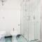 GuestHost - New Start Panoramic Apartment