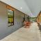 The Hideaway Secluded and Spacious Schulenburg Gem - Schulenburg