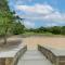 The Hideaway Secluded and Spacious Schulenburg Gem - Schulenburg
