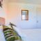 Serene Family Escape - Spacious, Near Thorpe Bay and Southend, Beaches & Amenities