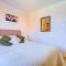 Serene Family Escape - Spacious, Near Thorpe Bay and Southend, Beaches & Amenities