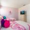Family Friendly Vacation Home with South Facing Pool - Hot Tub - Game Room - Near Disney
