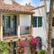 LV105 Upstairs 1 Bedroom Overlooking the Pool - لا كينتا