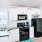 Private Tiny Home Royal Ridge Getaway - Royal