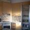 Salty Breeze Beachfront Apartment-Premium Stay