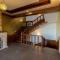 Secluded, 5 Bedroom Villa With Open Deck And Scenic Views