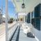 Crawl to Duval w/ Hot tub