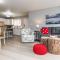 Lovely 2 bedroom suite steps from The beach