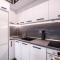 Sea Garden Heaven 2BR Apartment with Free Parking