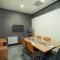 Roof 264 Hotel & Suites