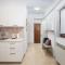Apartments Dadic with parking & playground - Medulin