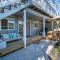 Beachside Apartment at Palm - Coast & Country