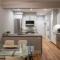 645 Fresh Modern Condo Inside Resort Gates - Free Wifi - Walk to Spa