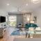 645 Fresh Modern Condo Inside Resort Gates - Free Wifi - Walk to Spa