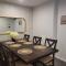 2BR@Luxury&Stylish Top Floor Apt,Pool,Parking,View