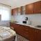 Apartments with a parking space Umag - 21359 - Umag
