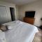 Classy & comfortable condo! - جزيرة هيلتون هيد