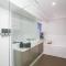 2 Luxury Canal Holiday Homes - Sleep 28 - Mandurah