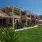 Heliotropia Houses