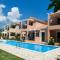 Heliotropia Houses