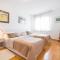 Penthouse apartment with private parking