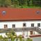 Villa Richterberg with Sauna & Hot Tub