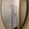 Bright, spacious flat close to beach, Cliff Road