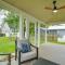 Modern Solomons Cottage Rental - Walk to Island!