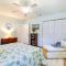 Charming Bradenton Home with Yard - Walk to Beach! - Bradenton